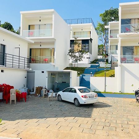 Aura Safari Hotel Vaduvanchal Buitenkant foto
