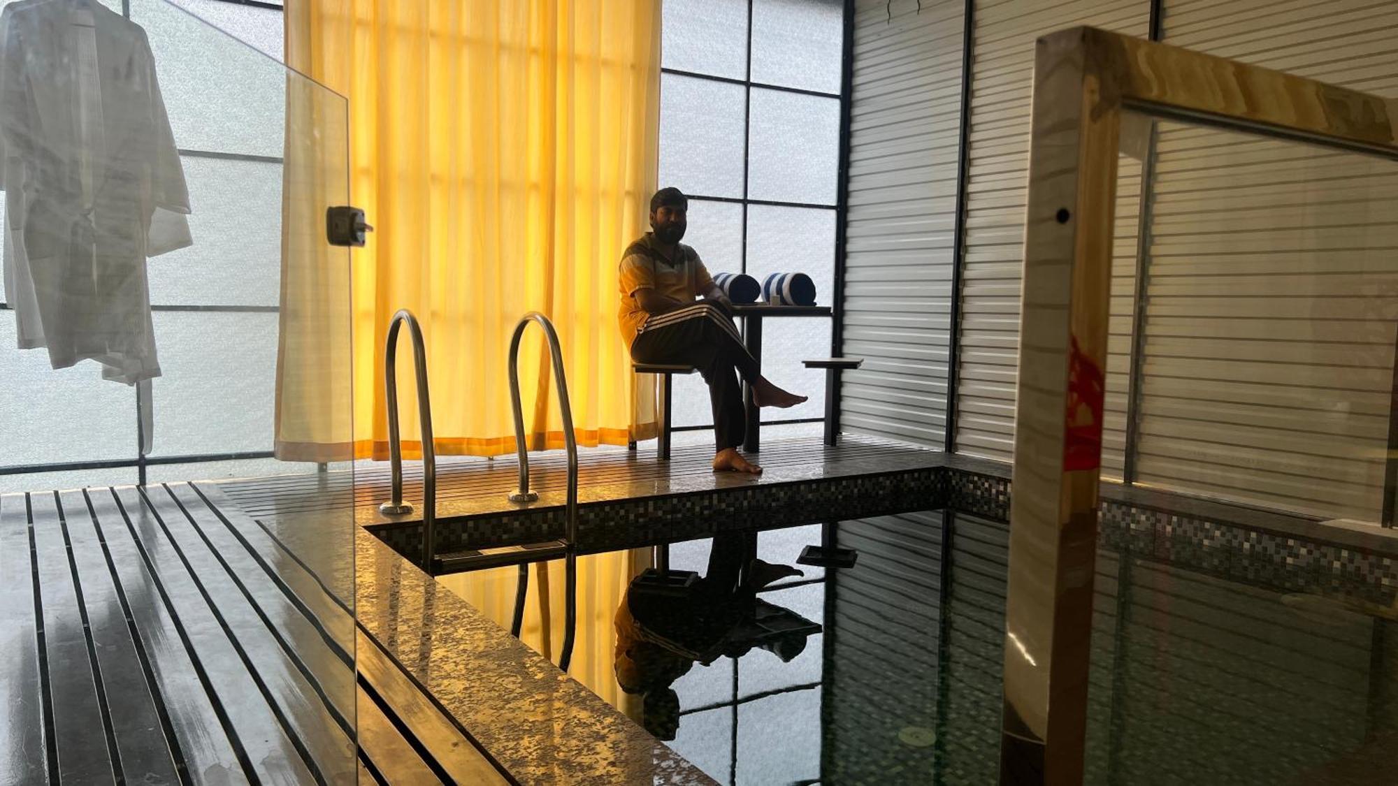 Aura Safari Hotel Vaduvanchal Buitenkant foto