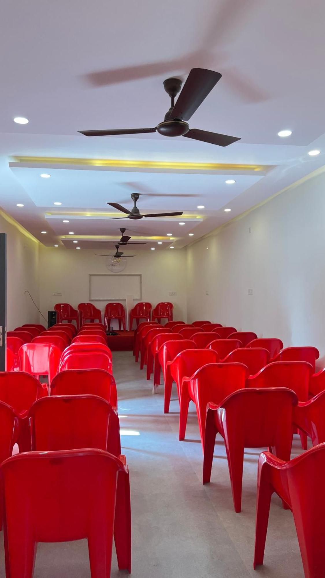 Aura Safari Hotel Vaduvanchal Buitenkant foto